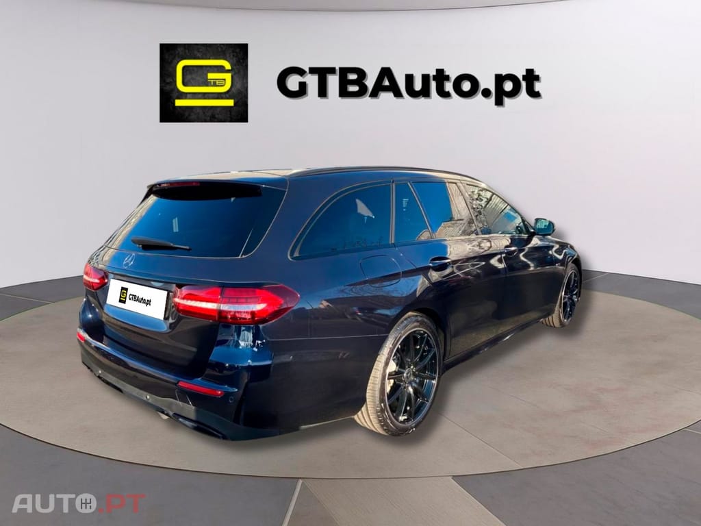 Mercedes-Benz E 220 I.V.A DEDUTÍVEL d AMG