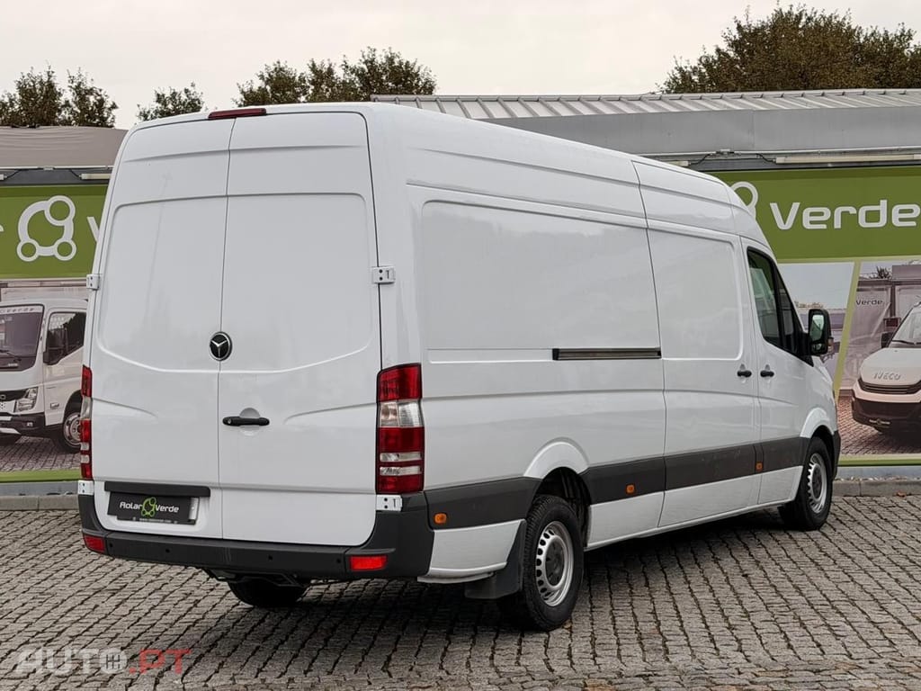 Mercedes-Benz Sprinter 316 CDI  L4 H2