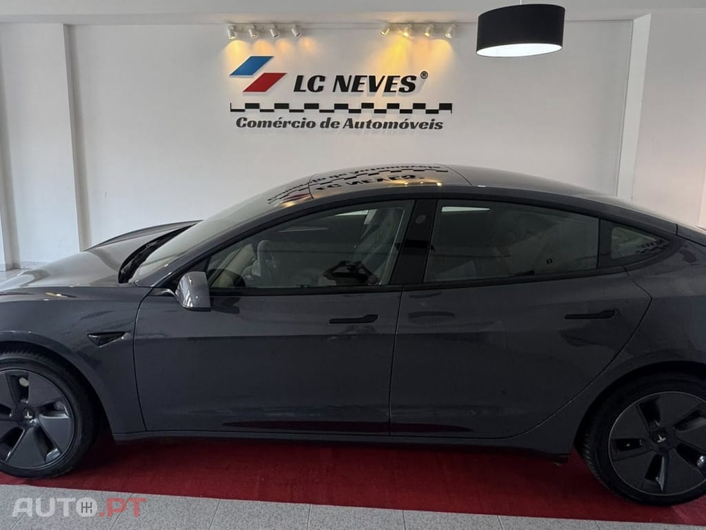 Tesla Model 3 Long Range Tração Traseira Premium