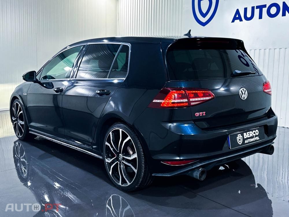 Volkswagen Golf GTi DSG