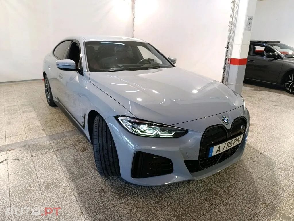BMW i4 eDrive40 Desportiva M