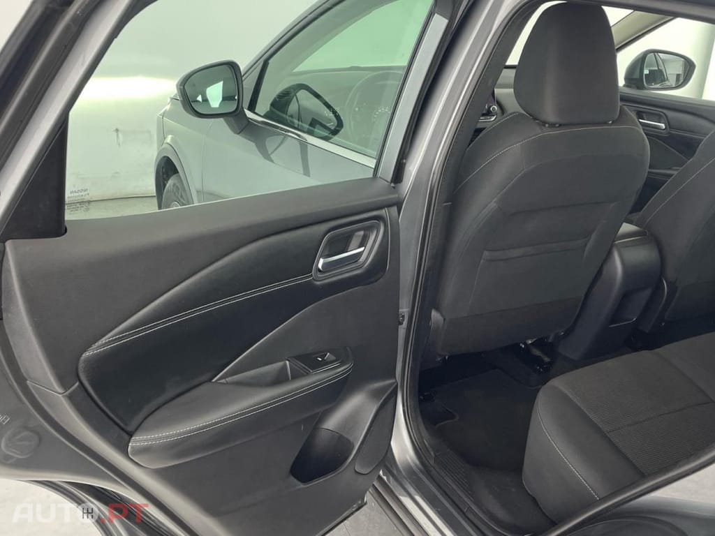 Nissan Qashqai 1.3 DIG-T N-Connecta Xtronic
