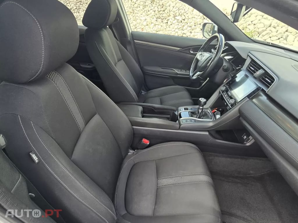Honda Civic 1.0 i-VTEC Executive