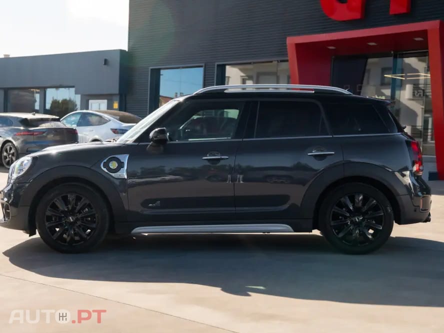 MINI Countryman Cooper SE ALL4 Auto
