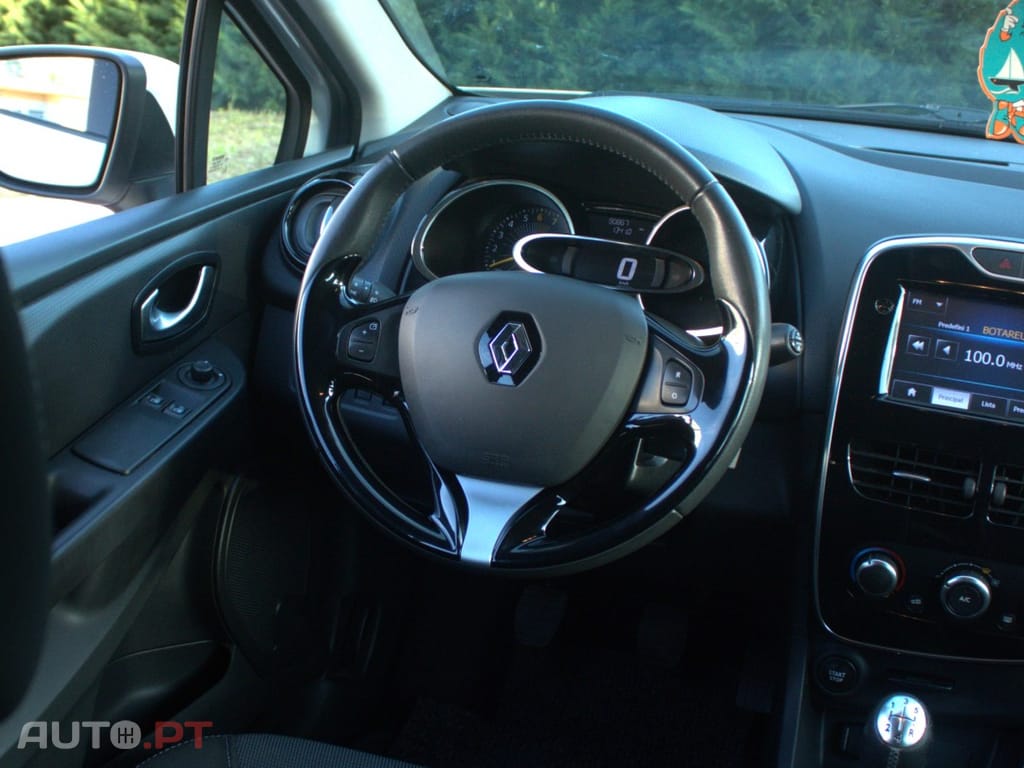 Renault Clio Sport Tourer 0.9 TCE Dynamique S