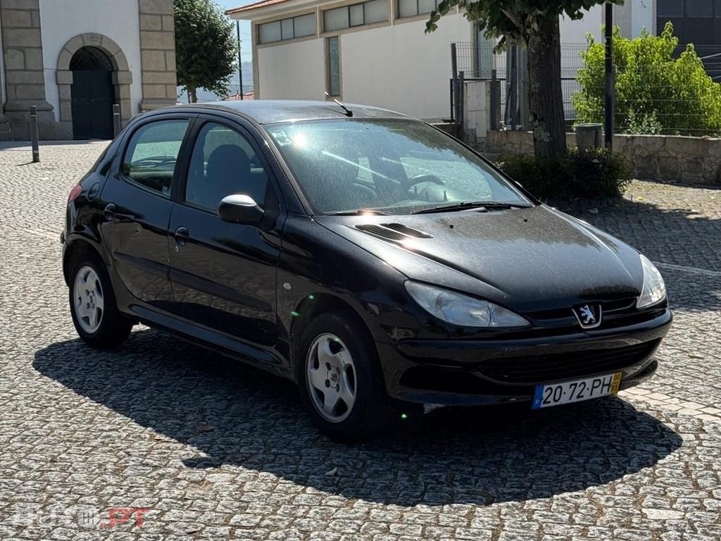 Peugeot 206 1.1 Color Line