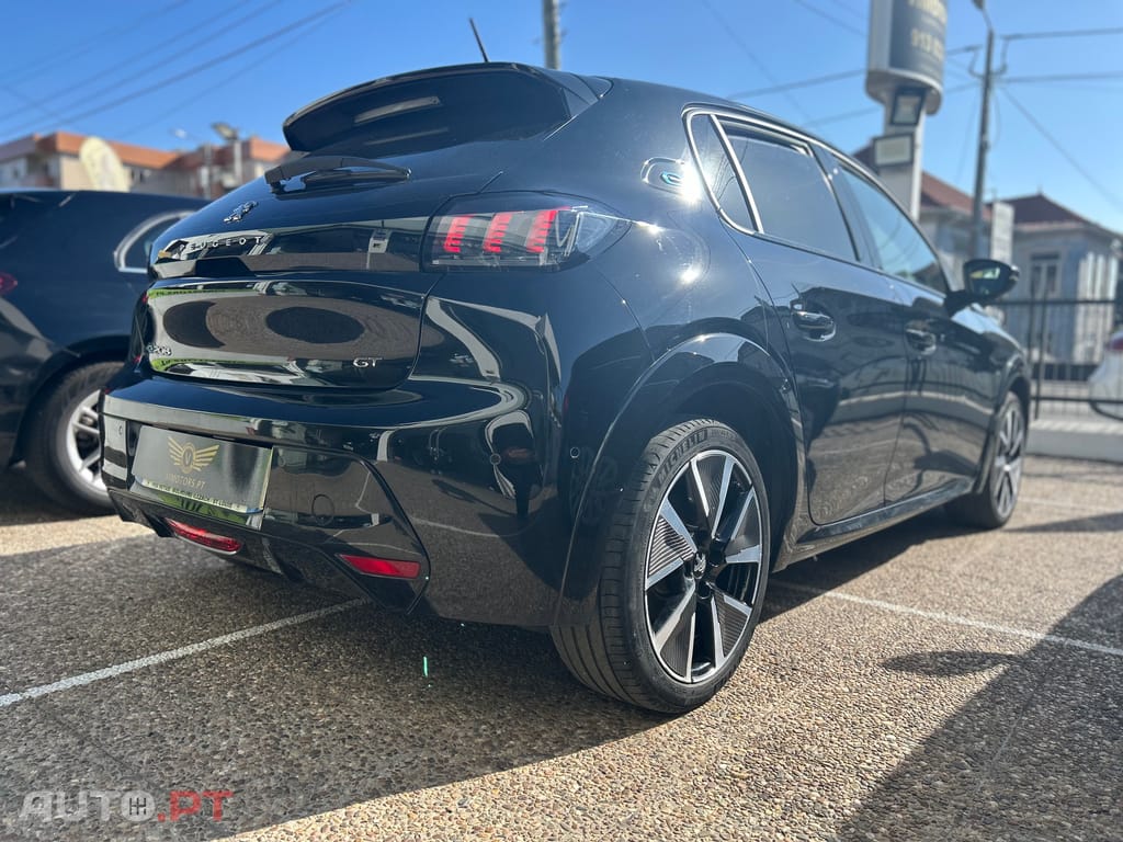 Peugeot E-208 50 kWh GT Pack