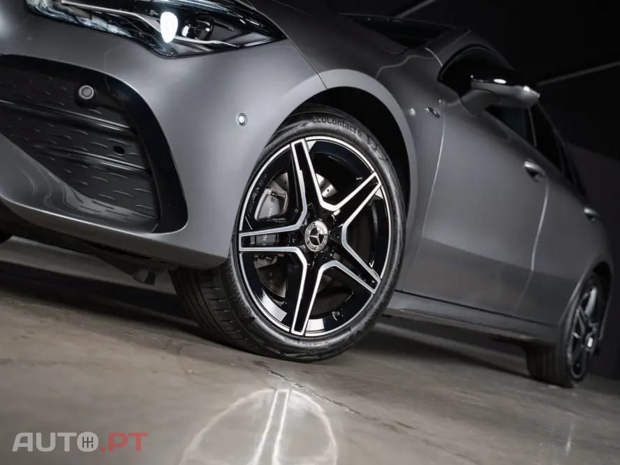 Mercedes-Benz CLA 250 e Shooting Brake AMG Line