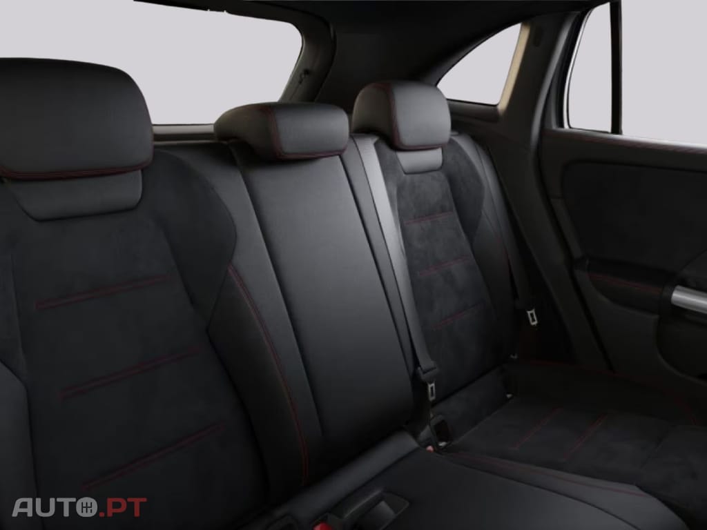 Mercedes-Benz GLA 250 e AMG I.V.A DEDUTIVEL 