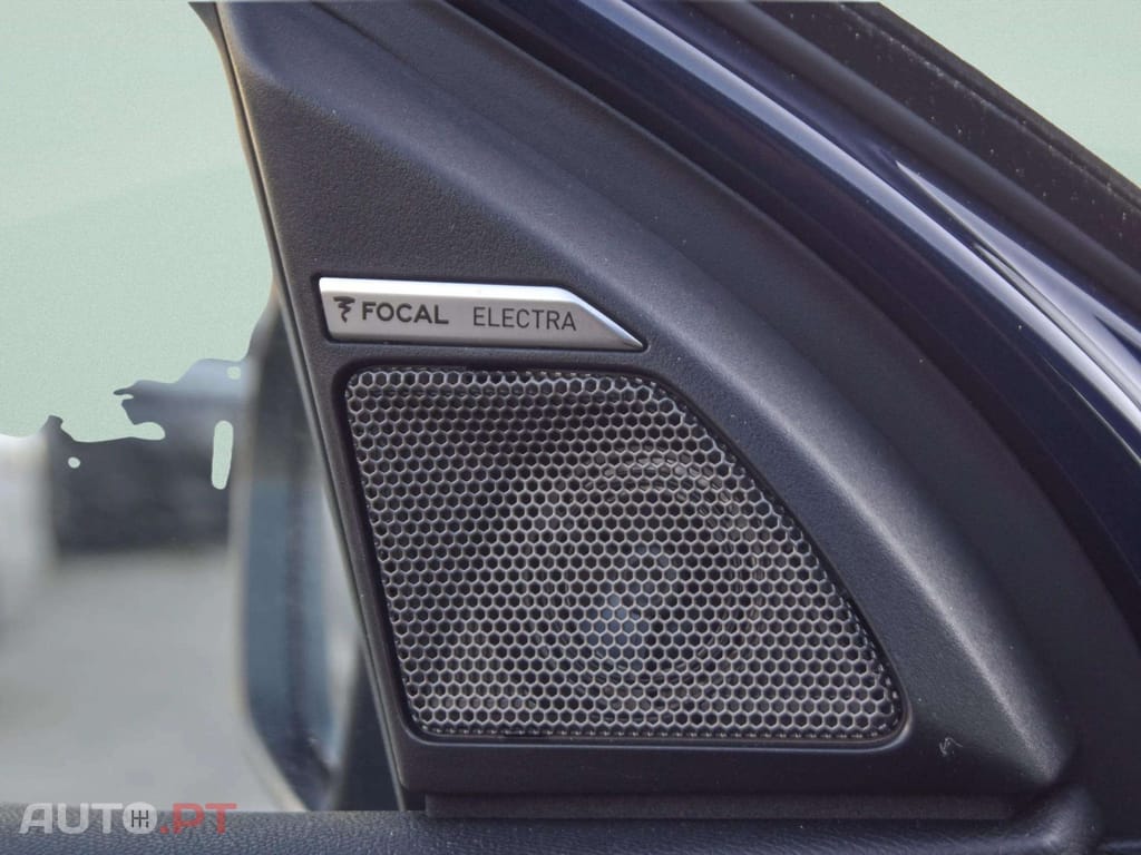 DS DS7 E-Tense Performance Line+