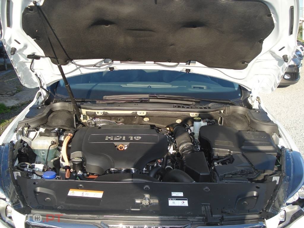 Peugeot 508 RXH 2.0 HDi Hybrid4 2-Tronic