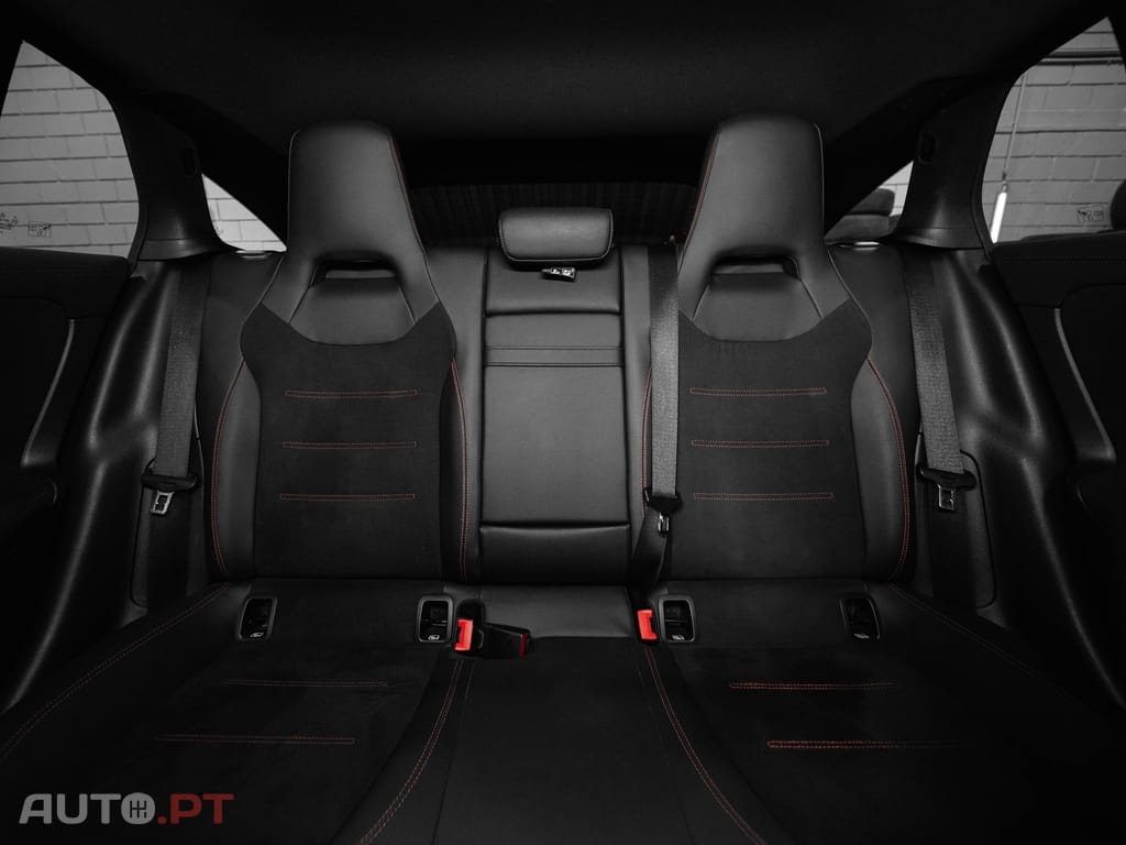 Mercedes-Benz CLA 250 e Shooting Brake AMG Line