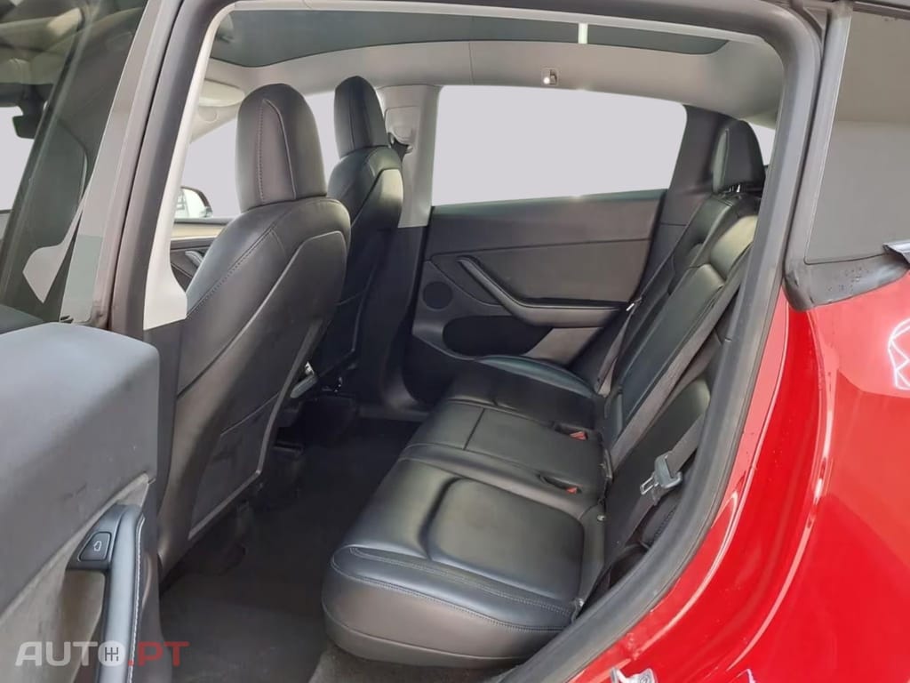 Tesla Model Y Long Range AWD 92% I.V.A DEDUTIVEL