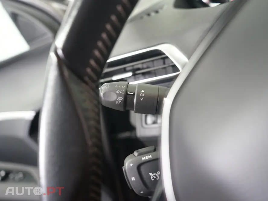 Peugeot 3008 1.5 BlueHDi Allure