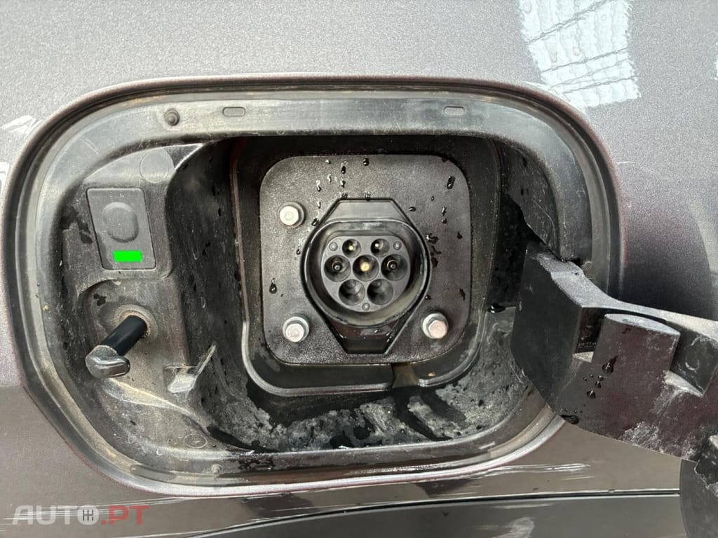 Hyundai Santa Fe 1.6 T-GDi PHEV Business