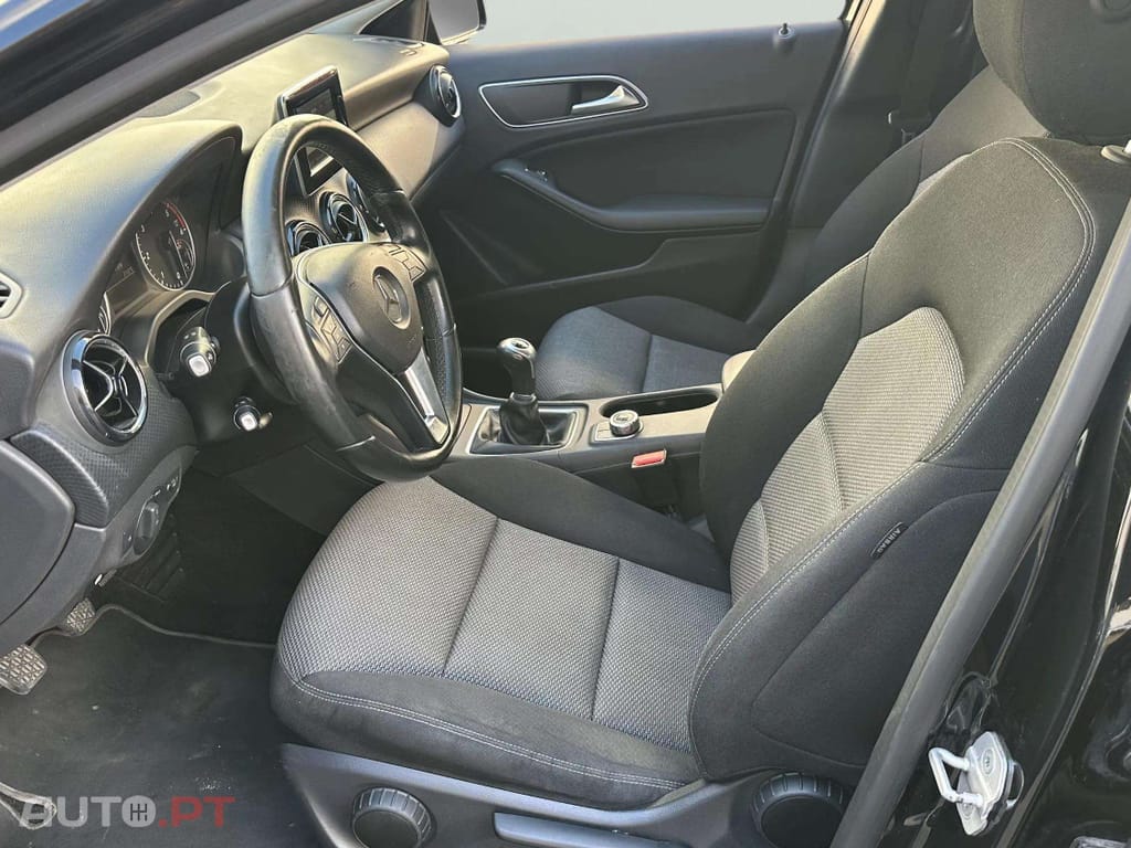 Mercedes-Benz A 180 CDi BlueEfficiency