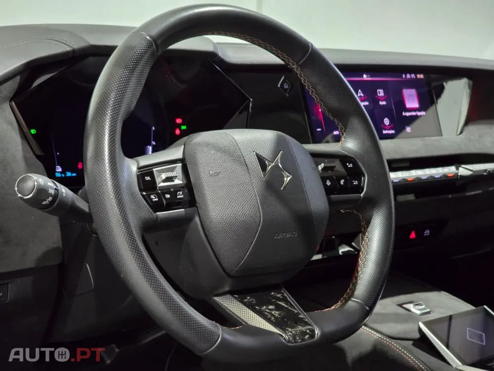 DS DS4 E-TENSE 225 PERFORMANCE LINE+