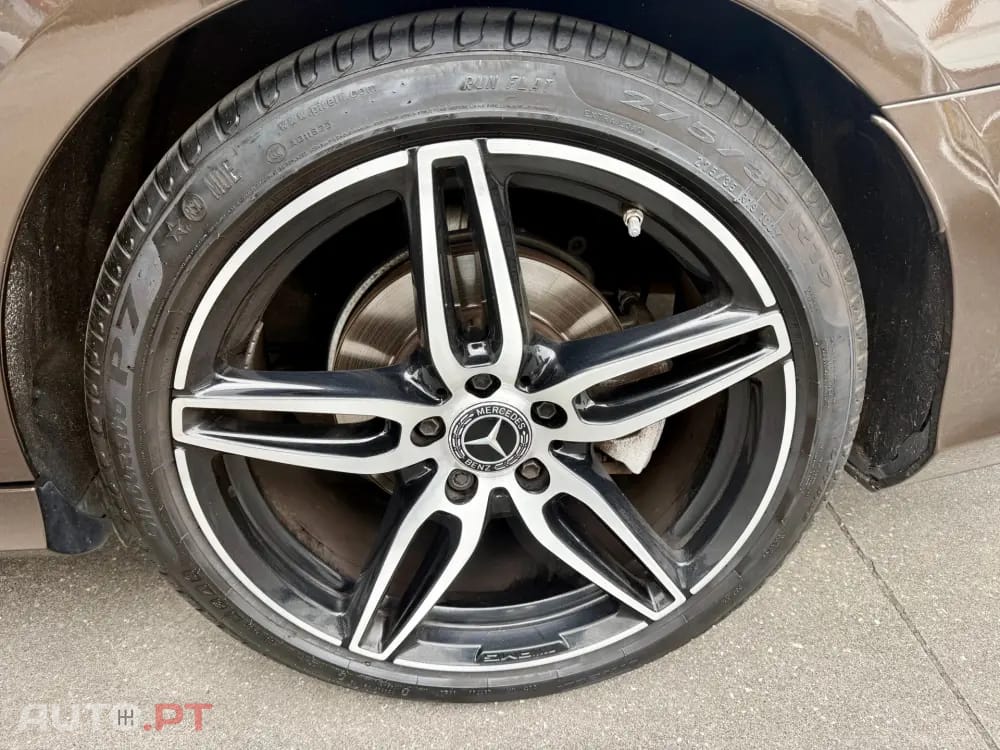 Mercedes-Benz E 220 d AMG Line