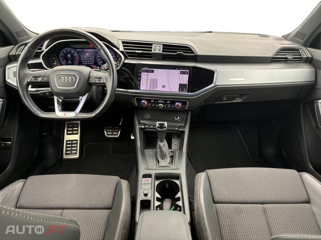 Audi Q3 45 TFSIe S tronic S line