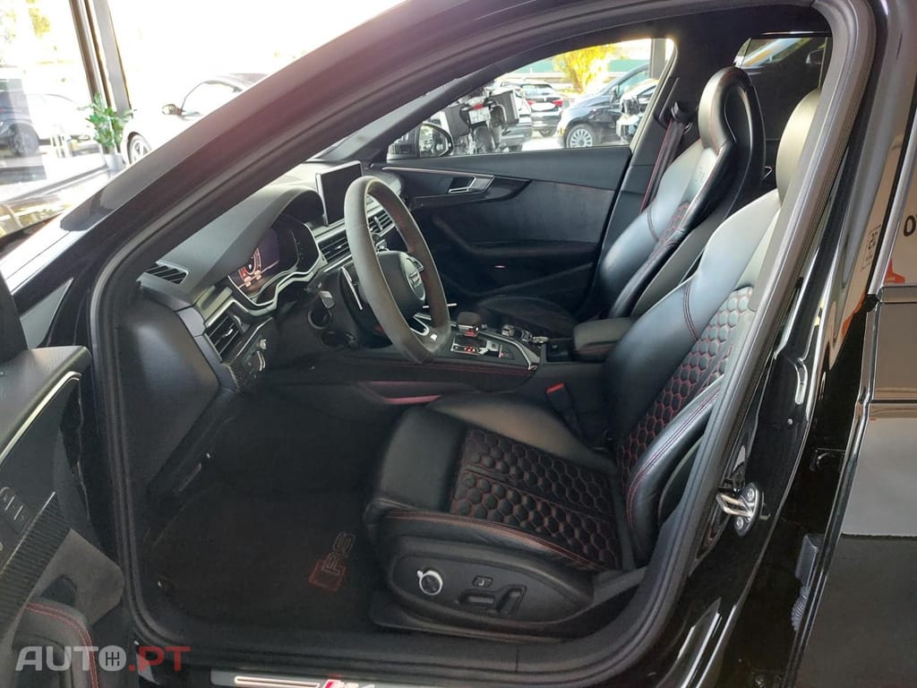 Audi RS4 2.9 TSI quattro Tiptronic