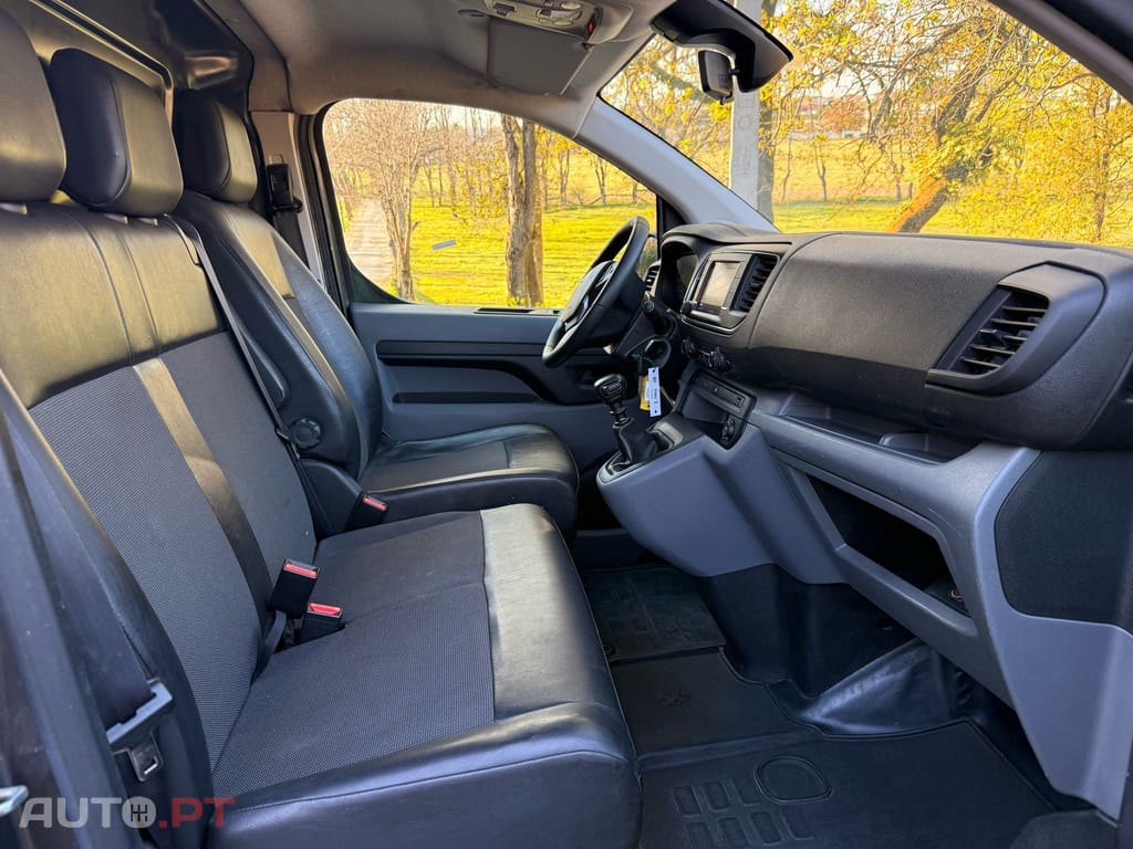 Peugeot Expert 2.0 BlueHDi Premium Long