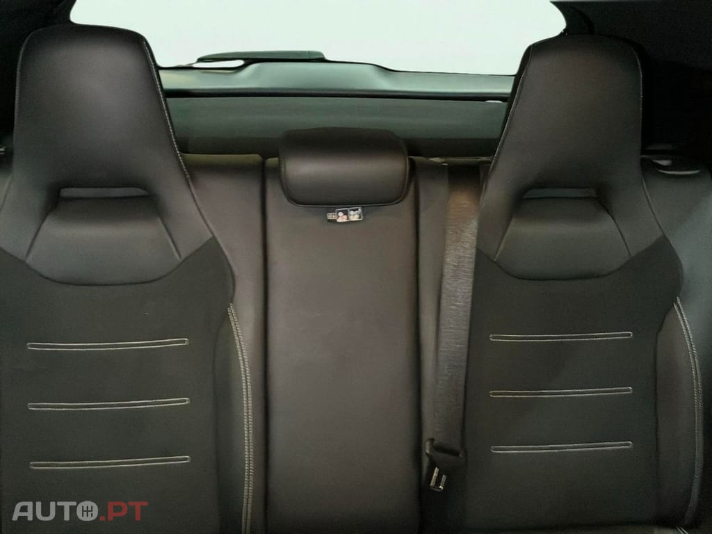 Mercedes-Benz A 250 8G-DCT Style
