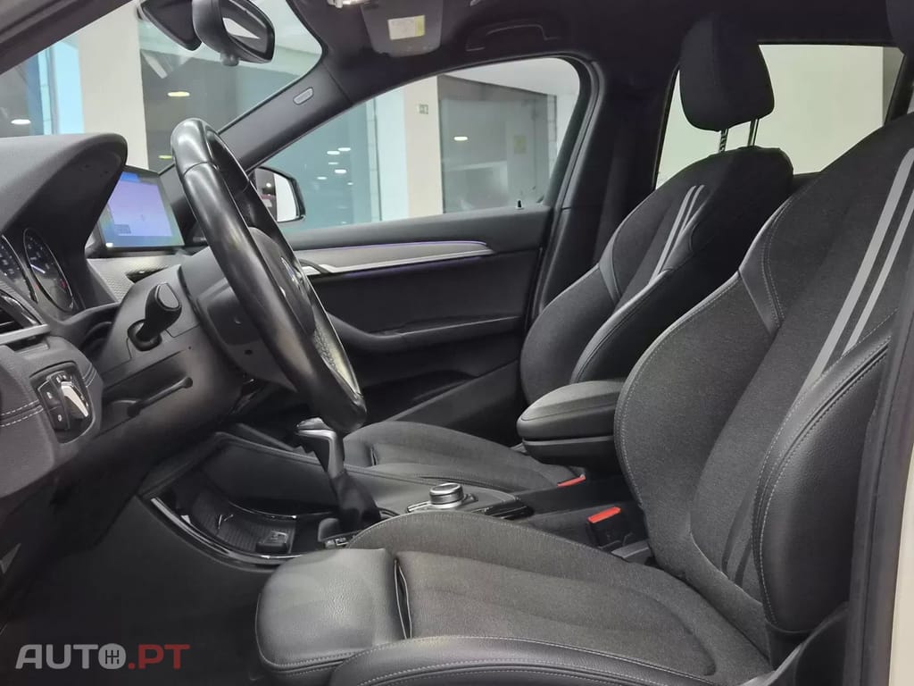 BMW X2 25 e xDrive Pack M