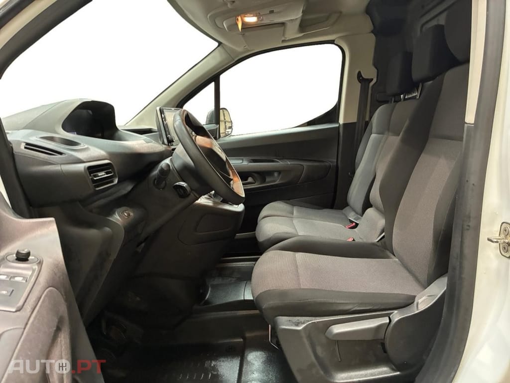 Peugeot Partner 1.5 BlueHDi Premium Standard