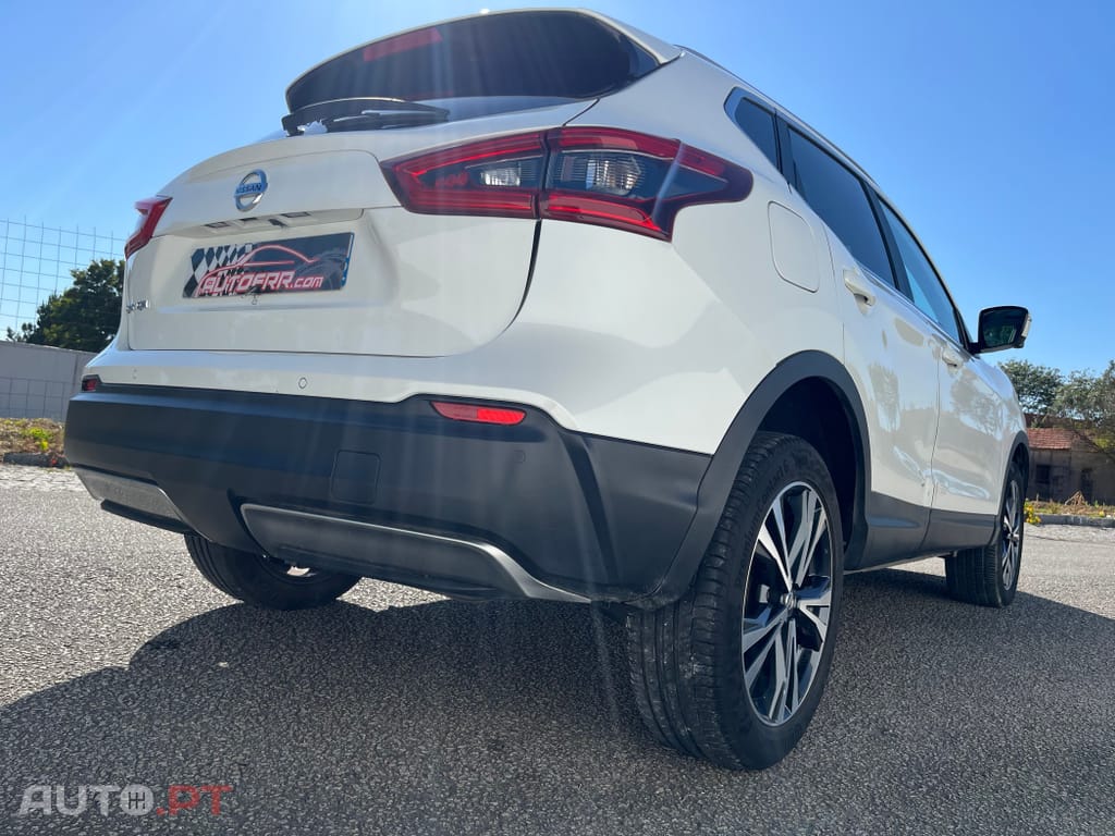 Nissan Qashqai 1.2 DIG-T Tekna Premium S