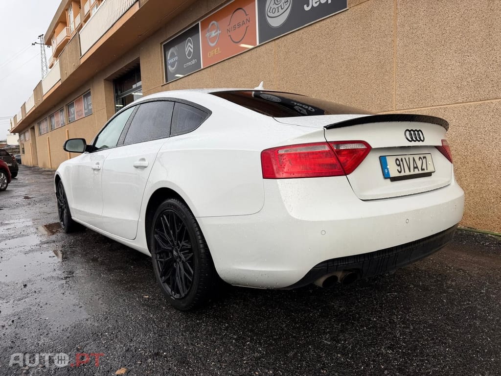 Audi A5 2.0 TDi Business Line S-line