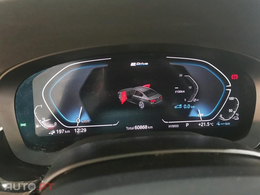 BMW 545 e xDrive Pack M
