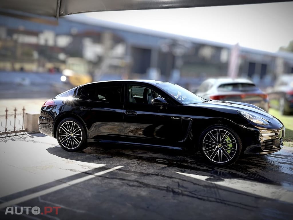 Porsche Panamera S e-Hybrid