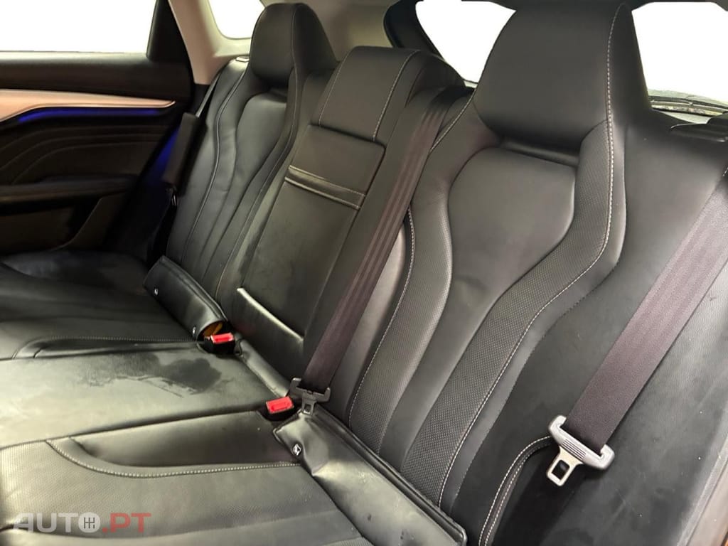 MG Marvel R EV Luxury 2WD