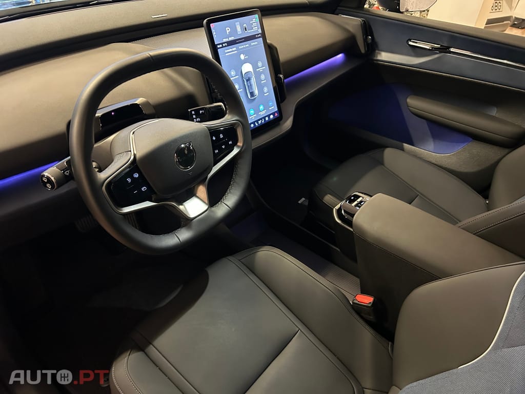 Volvo EX30 69 kWh Single Motor Extended Range Plus