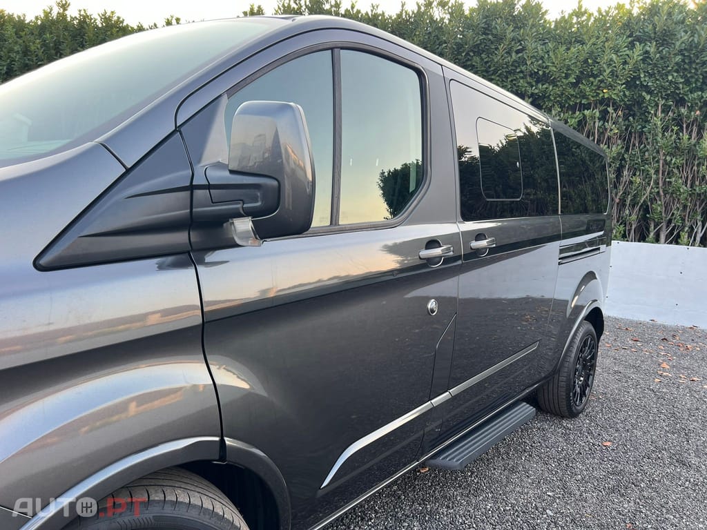 Ford Tourneo 2.0 TDCi Titanium Aut.