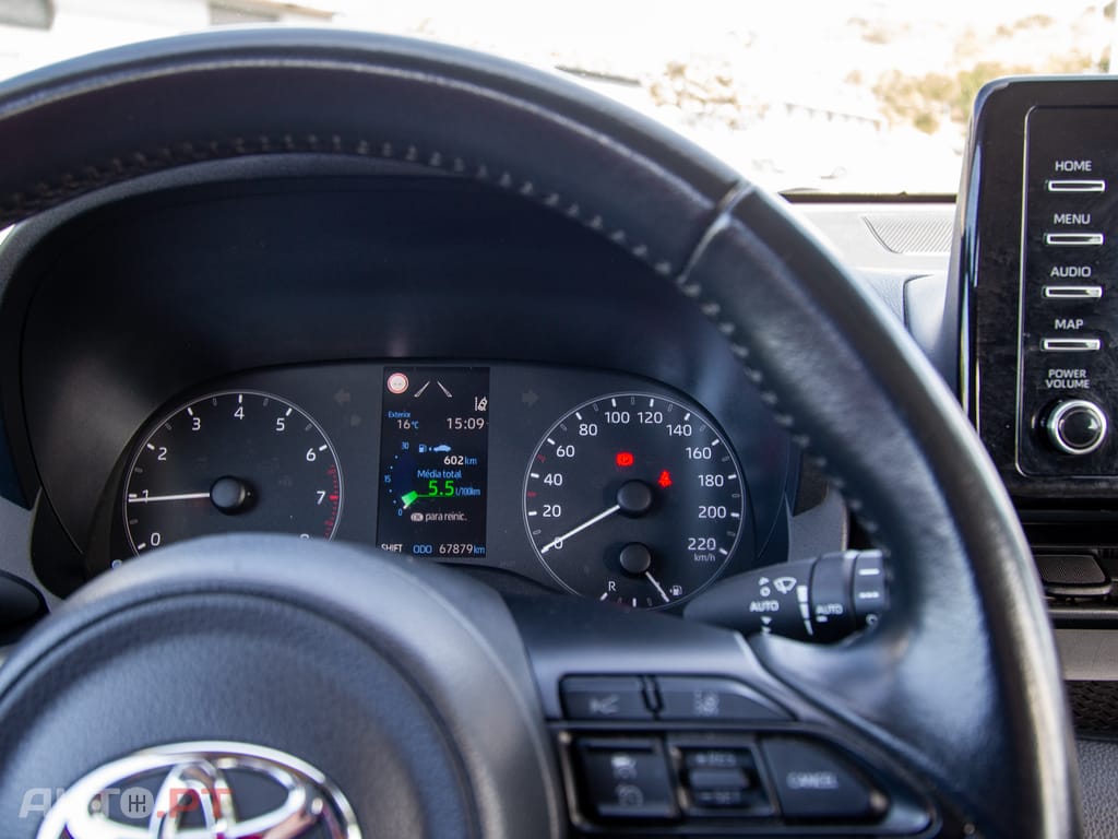 Toyota Yaris Confort Plus