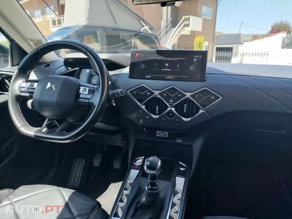 DS DS3 PureTech 100 PERFORMANCE LINE
