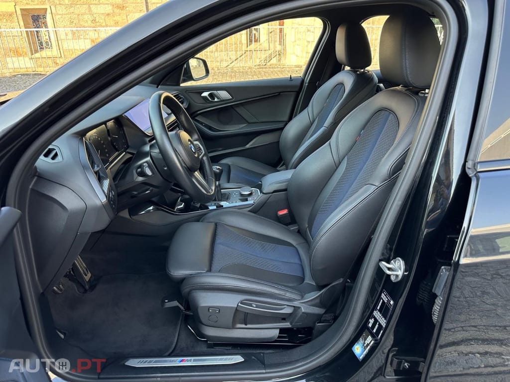 BMW 116 d Pack Desportivo M