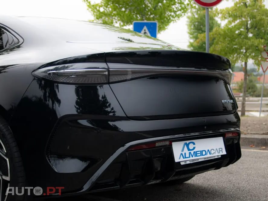 BYD Seal 82.5 kWh Design