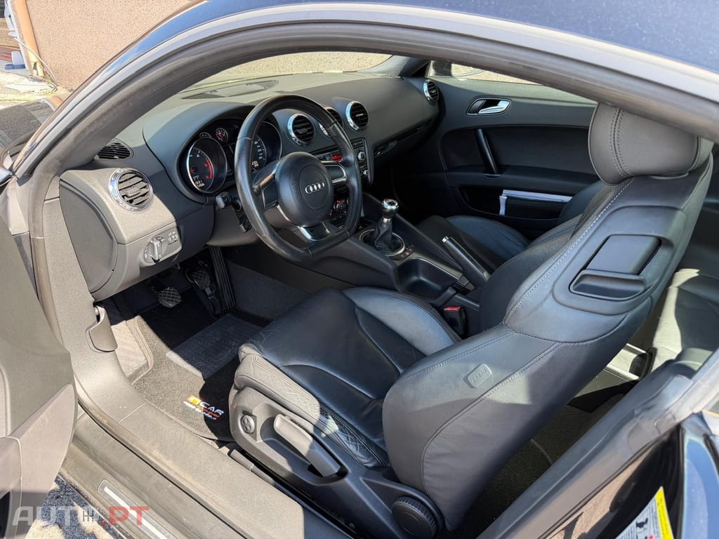 Audi TT 2.0 TDi quattro S-line