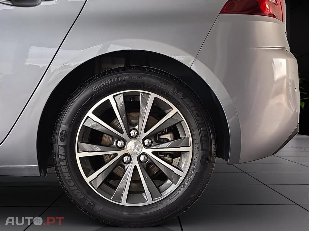 Peugeot 308 PureTech 110 Stop & Start Allure