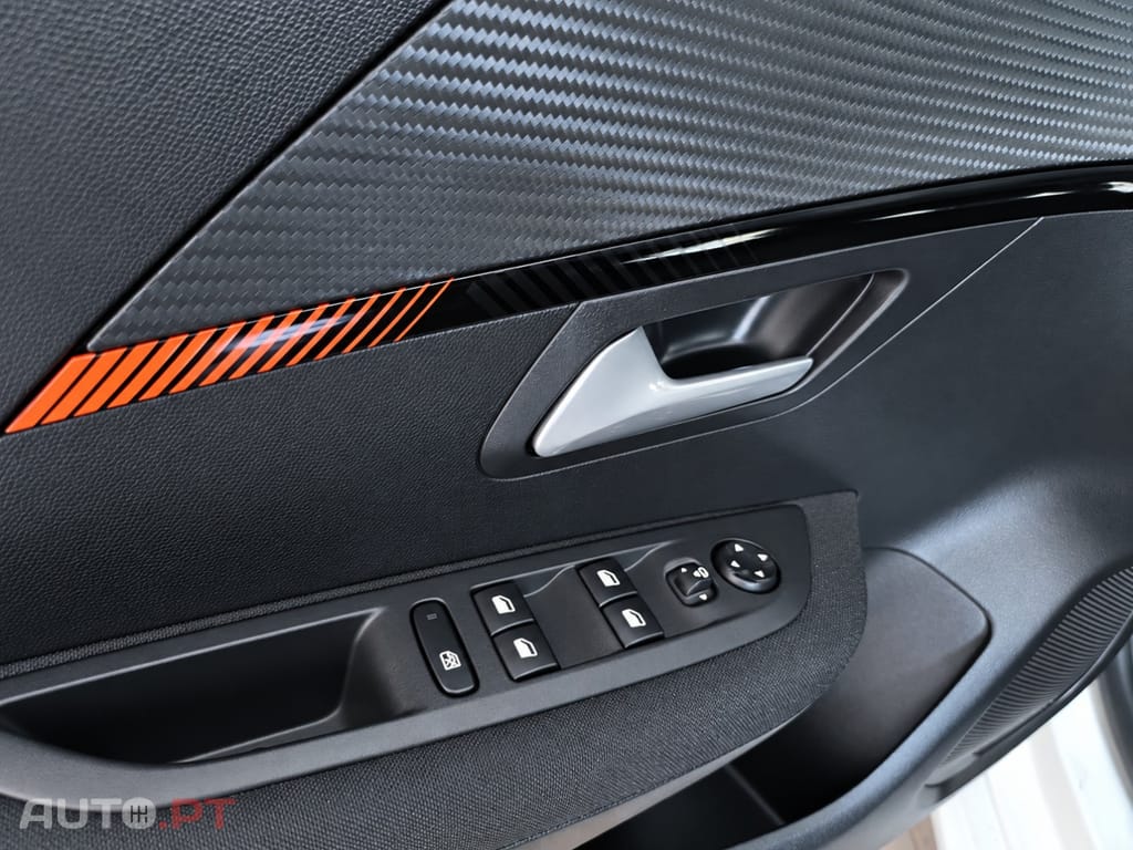 Peugeot E-208 50 kWh Active Pack