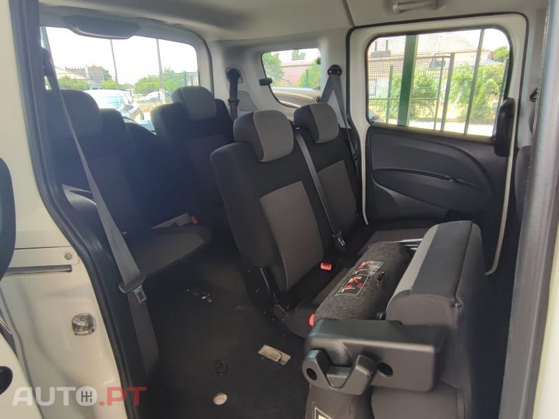 Fiat Doblo 1.6 M-Jet 7L Start&Stop