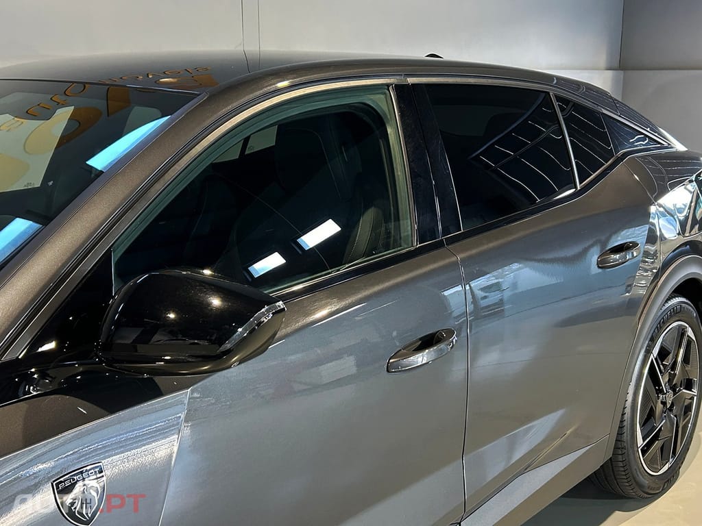 Peugeot 408 1.6 Hybrid GT e-EAT8