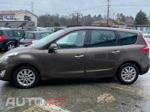 Renault Grand Scénic 1.5 dCi Dynamique S 7L