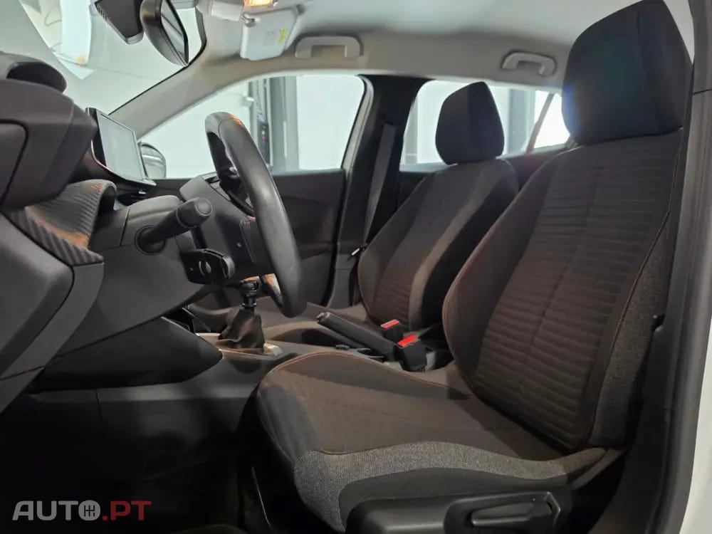 Peugeot 2008 1.5 BlueHDi Active Pack