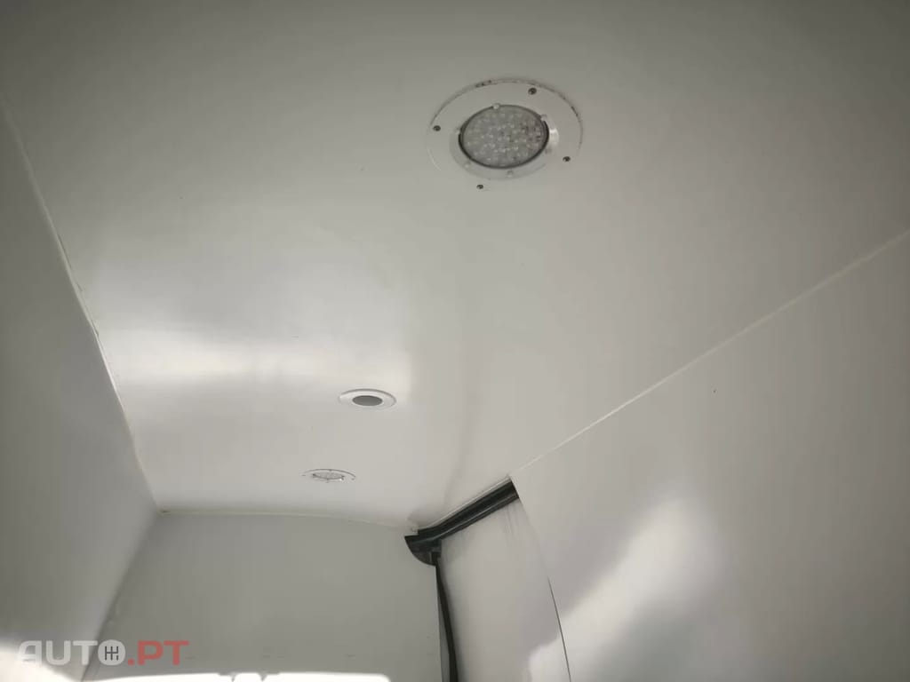 Iveco Daily  2.3 35 S 140 Isotérmica