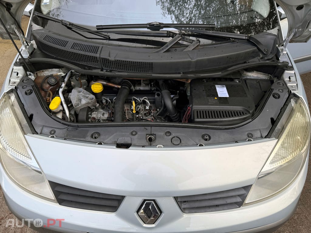 Renault Scénic 1.5dci Teto de abrir 240milkm