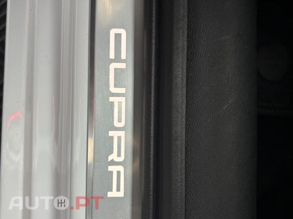 Cupra Leon 1.4 e-Hybrid MID DSG