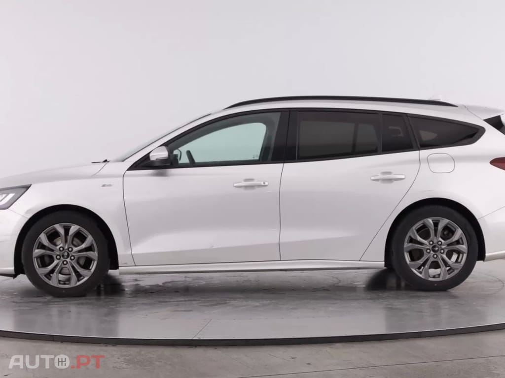 Ford Focus SW 1.0 EcoBoost MHEV ST-Line Design SIP